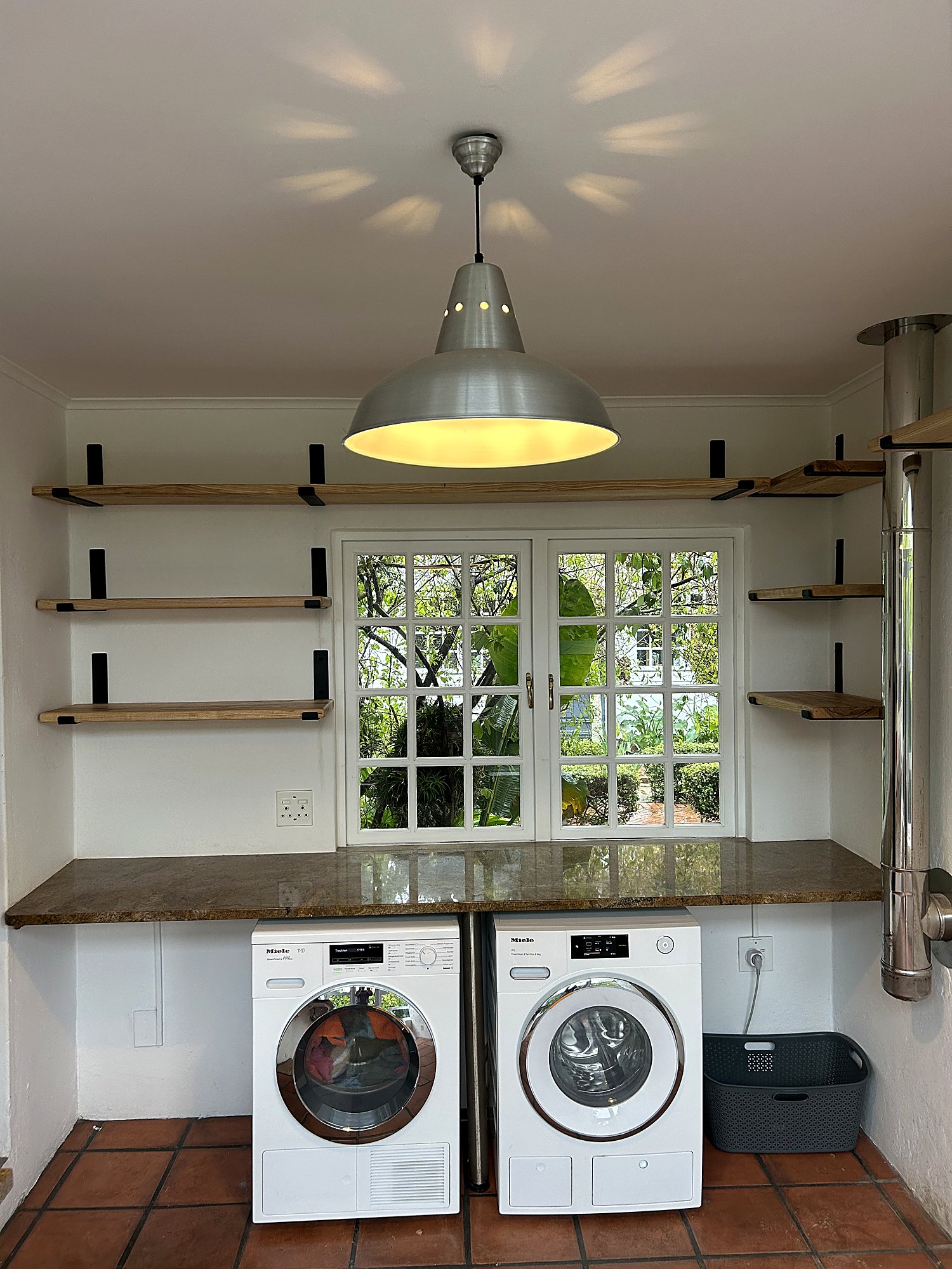 Amelie scullery with bespoke oak wall shelving
